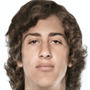 Video que demonstra a transformação da cara de Fábio Silva na cara de Zé Luis (jogadores do Porto)